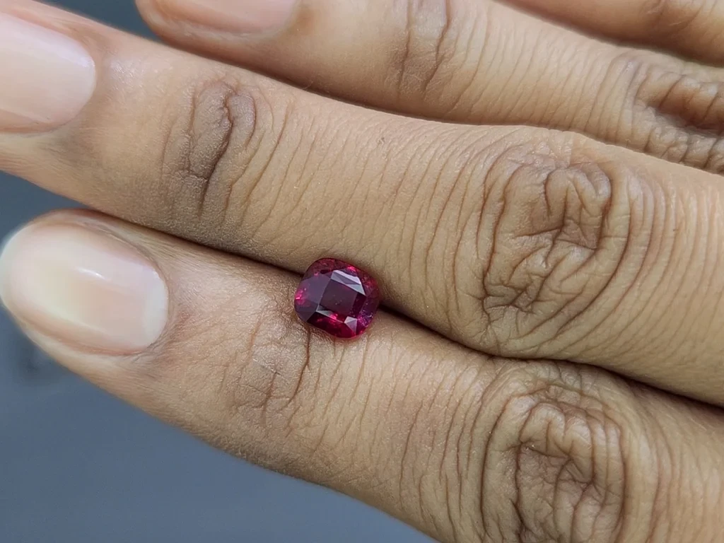 Unheated ruby Pigeon blood cushion cut 1.60 carats, Mozambique Image №2