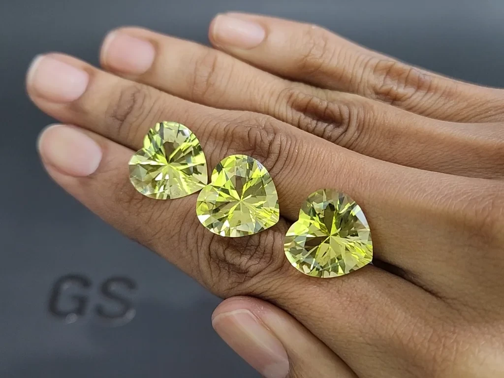 Set of lemon quartz a precision heart shape 24.92 carats, Africa Image №2