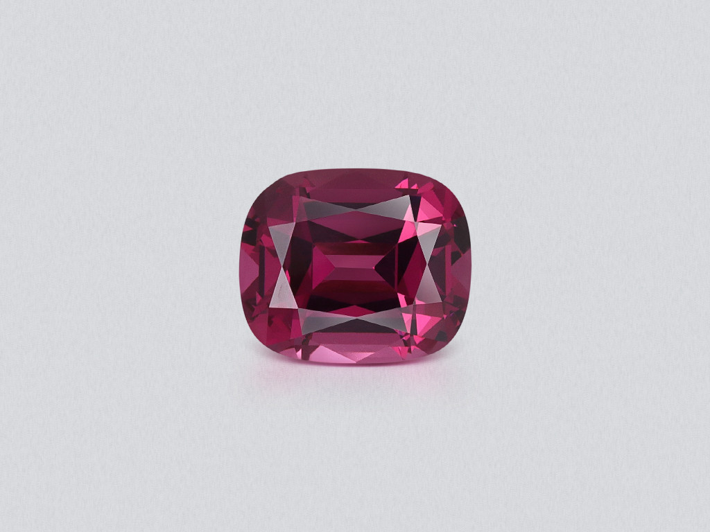 Garnet rhodolite cushion cut 3.28 carats, Madagascar Image №1