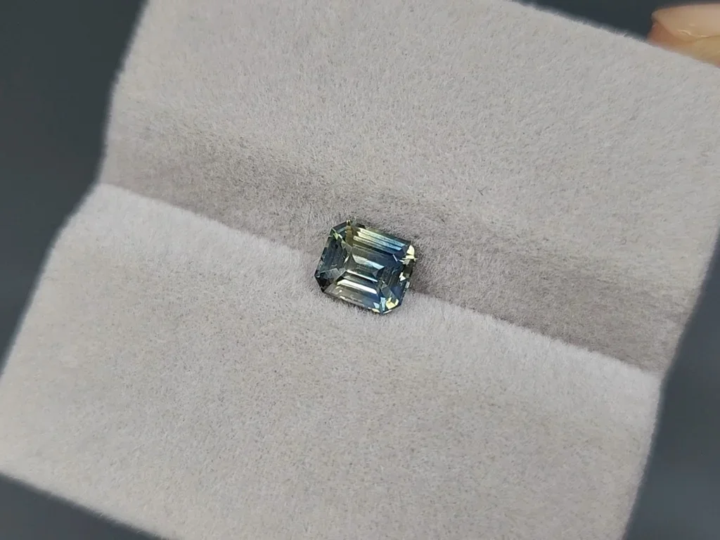 Saphir octogonal bleu sarcelle non chauffé 1,10 carats, Sri Lanka Image №4
