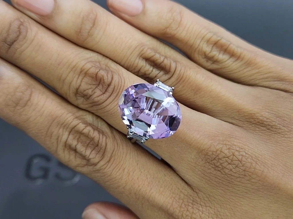 Amethyst high precision oval cut 11.49 carats, Brazil Image №5