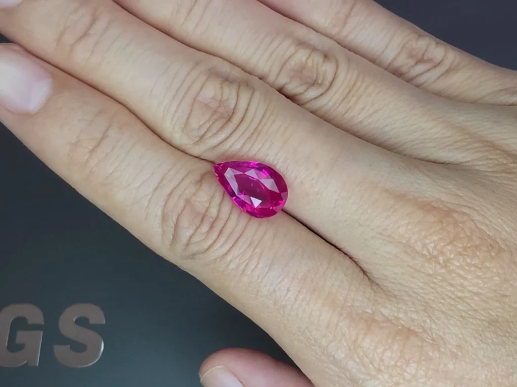 Unheated ruby pink pear cut  5.05 carats, Sri Lanka Image №2