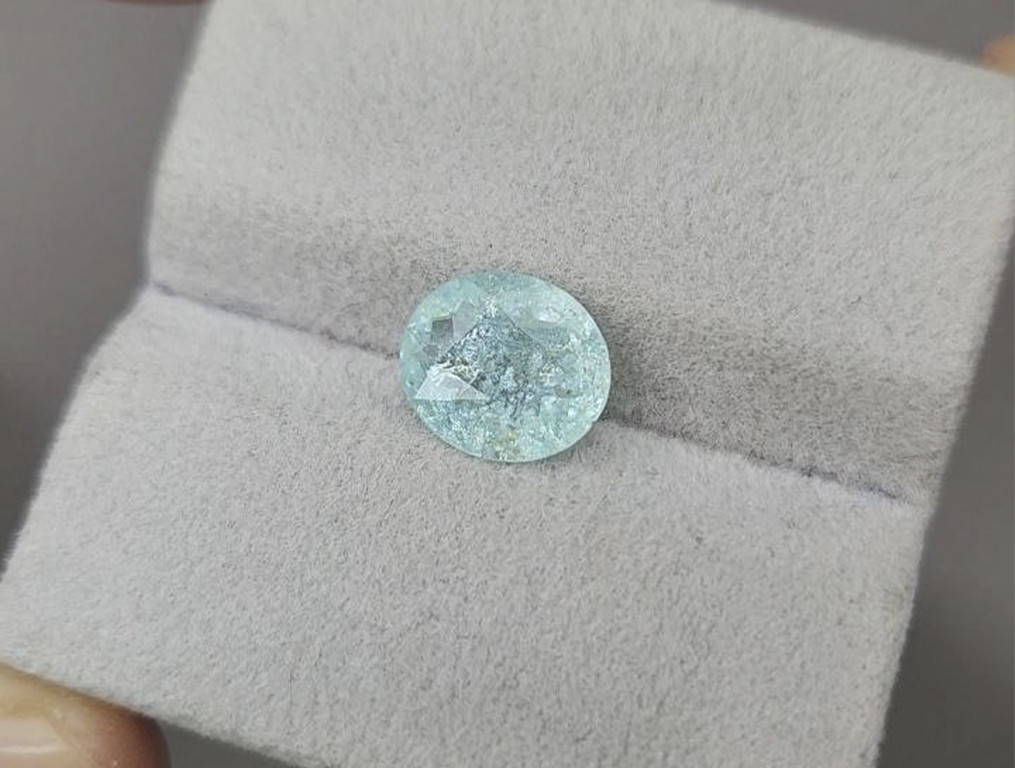 Grünblauer Paraíba-turmalin im ovalschliff von 2,67 karat, Mosambik Image №2