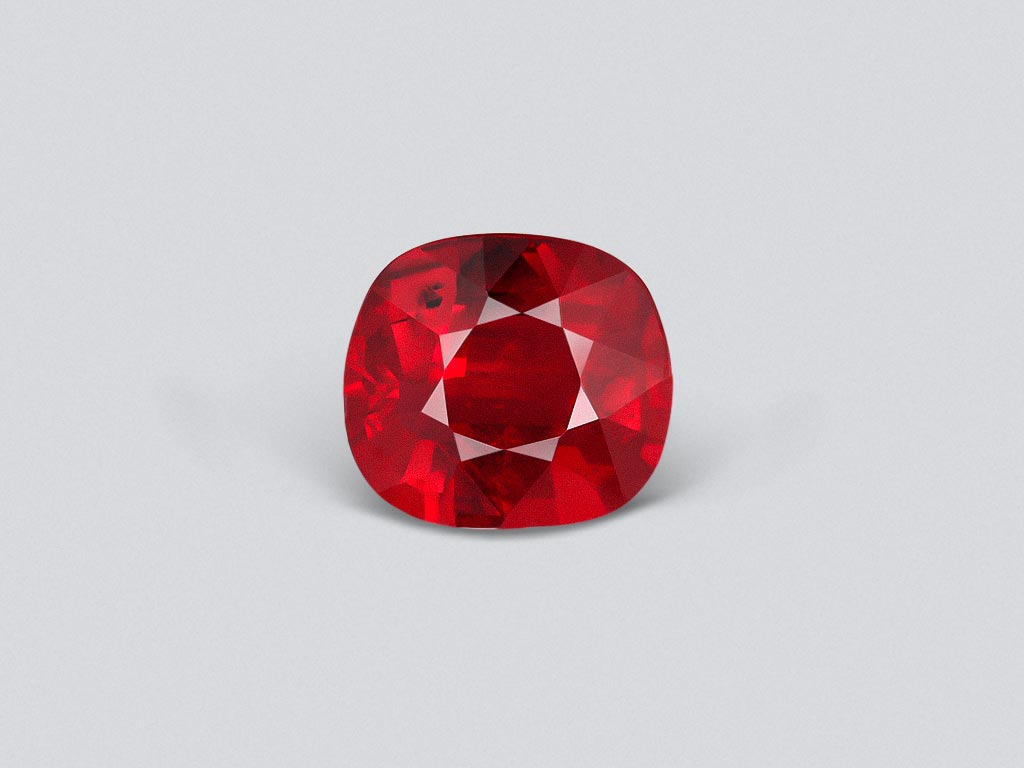 Unheated Pigeon's Blood ruby 2.05 carats in cushion cut, Mozambique Image №1