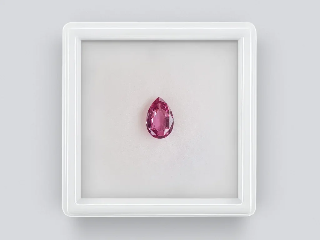 Pear cut spinel 1.30 ct, Tajikistan Image №1