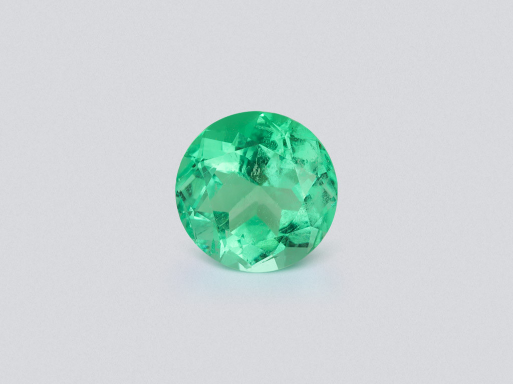 Emerald  round cut 5.08 carats, Colombia Image №1