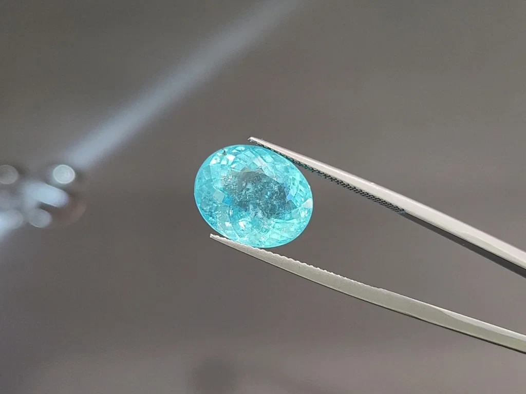 Neonblauer Paraiba-turmalin oval geschliffen 8,67 karat, Mosambik Image №3