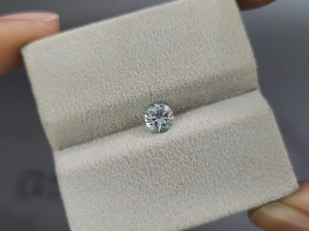 Aquamarin rundgeschliffener 0,48 karat, Madagaskar  Image №4