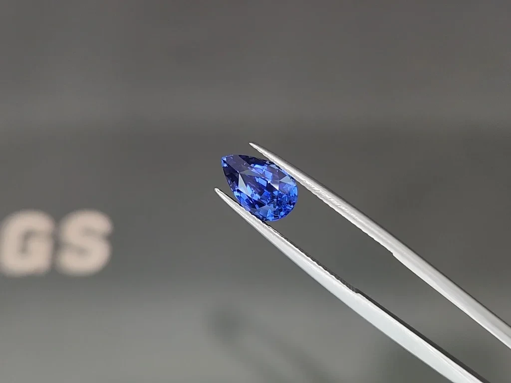 Saphir bleu taille poire de 3,09 carats, Sri Lanka Image №3