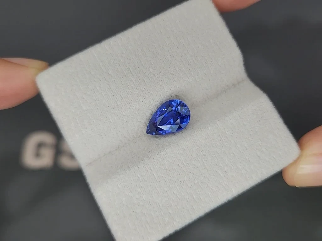 Saphir bleu taille poire de 3,09 carats, Sri Lanka Image №4