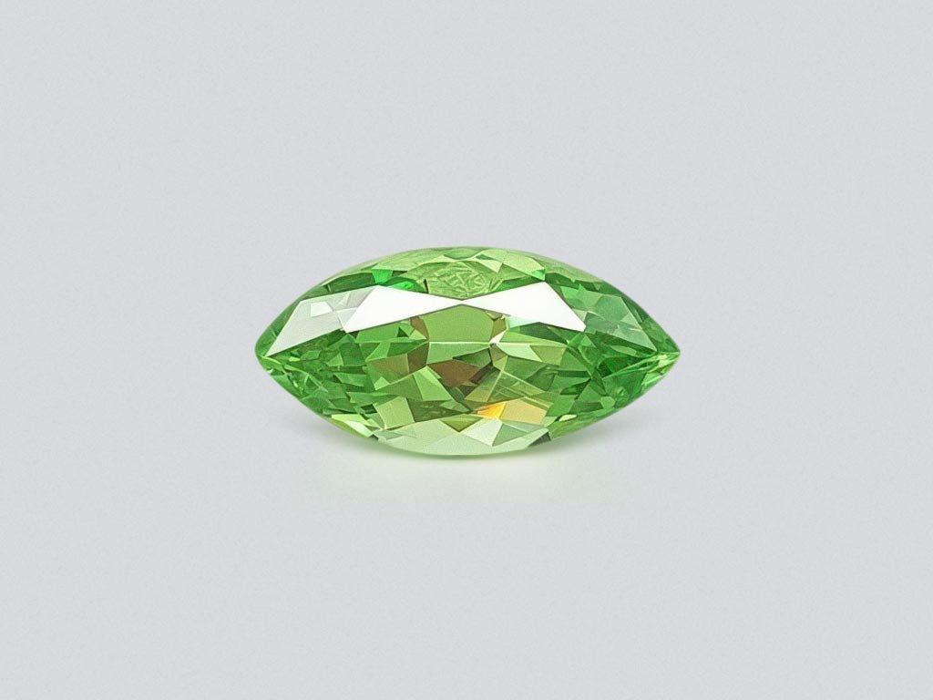 Grenat tsavorite taille marquise 6,07 ct, Kenya Image №1