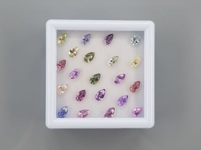 Set of calibrated sapphires 5x3 mm in pear cut 4.95 carats/21 pcs. photo