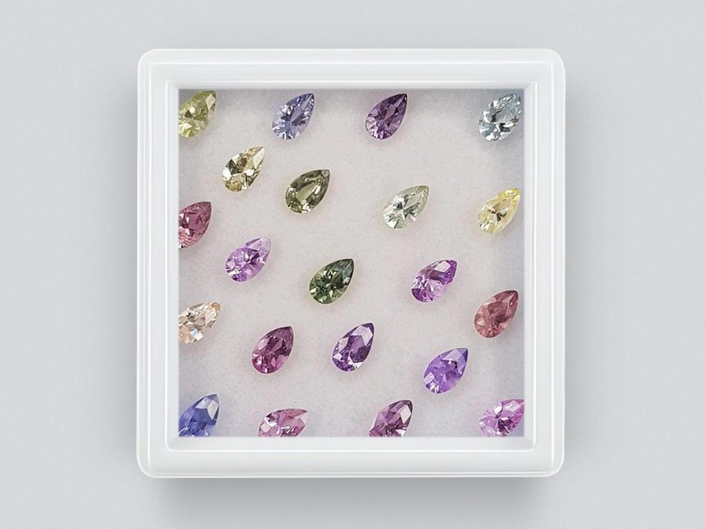 Set of calibrated sapphires 5x3 mm in pear cut 4.95 carats/21 pcs. Image №1