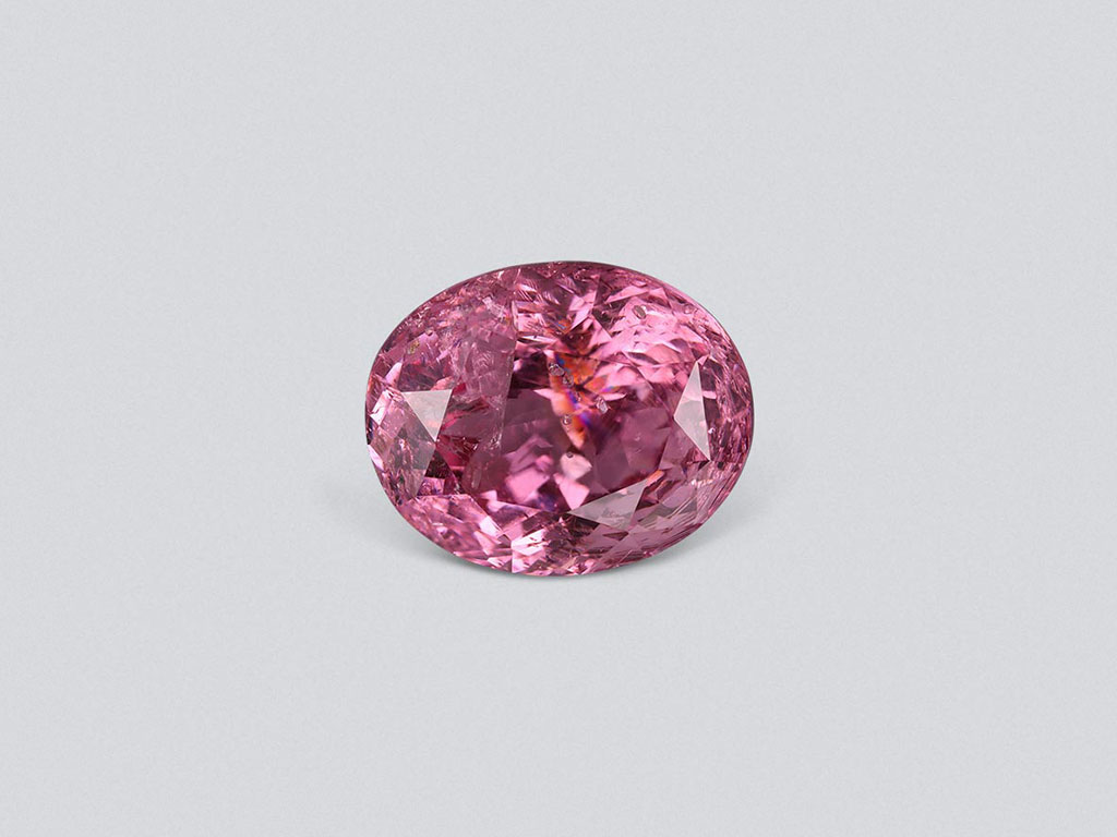 Pamir rich pink spinel oval cut 3.63 carats Image №1