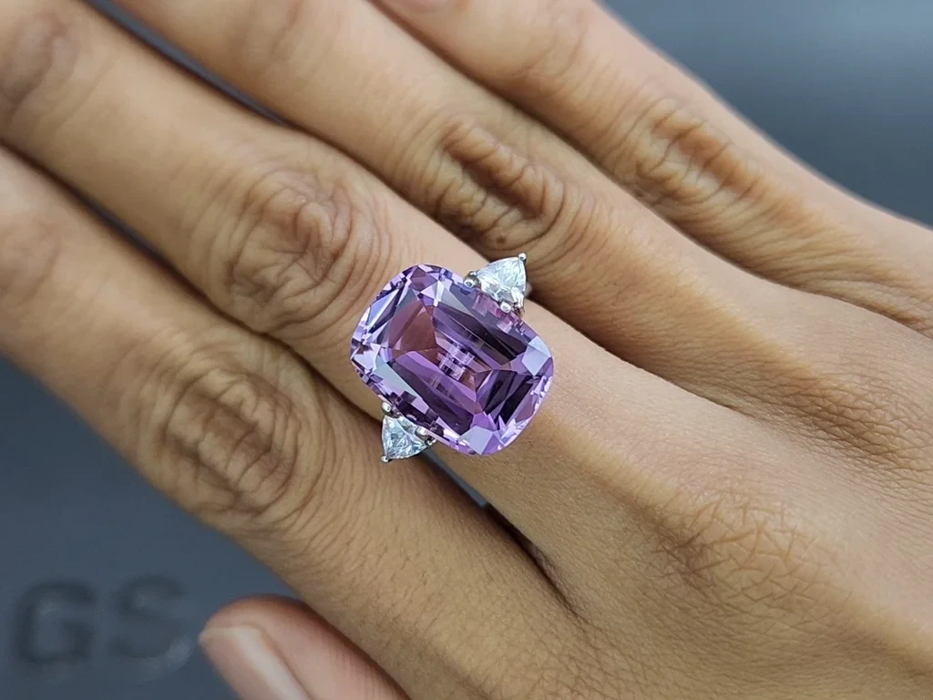 Amethyst precision cushion cut 9.01 carats, Brazil Image №5