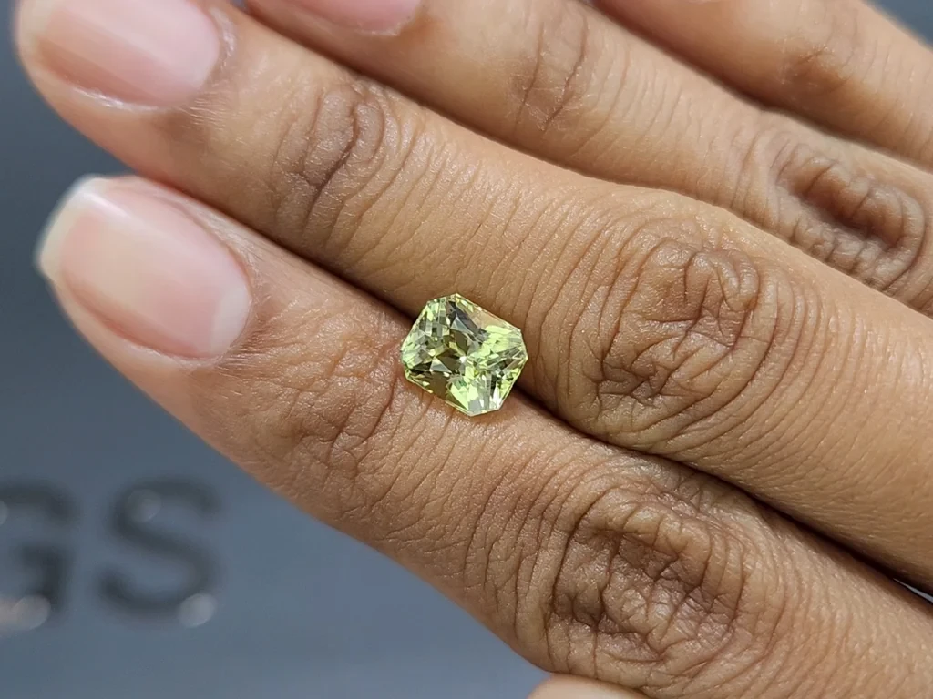 Chrysoberyll im radiant schliff 2,58 karat, Sri Lanka Image №2