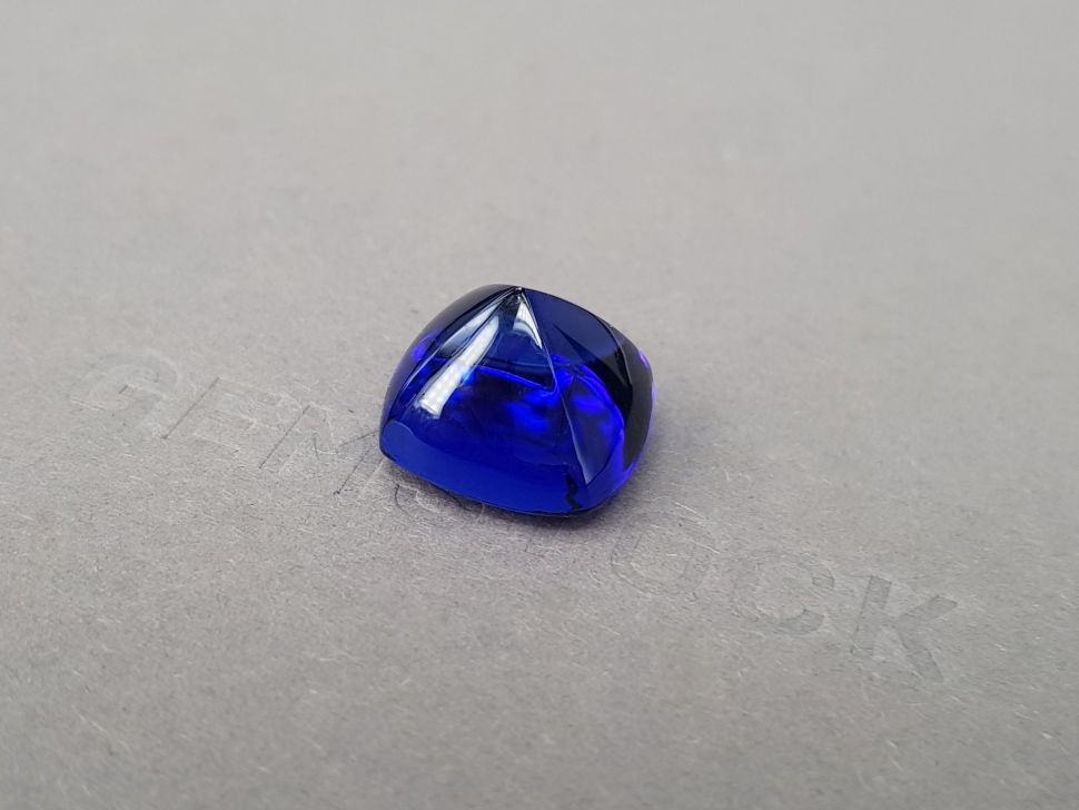 Royal blue tanzanite in sugarloaf shape 19.18 ct Image №3