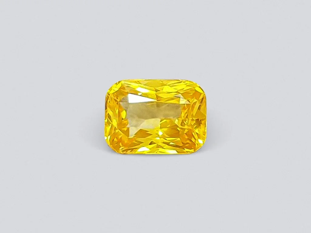 Cushion cut bright yellow sapphire 2.05 ct, Sri Lanka Image №1