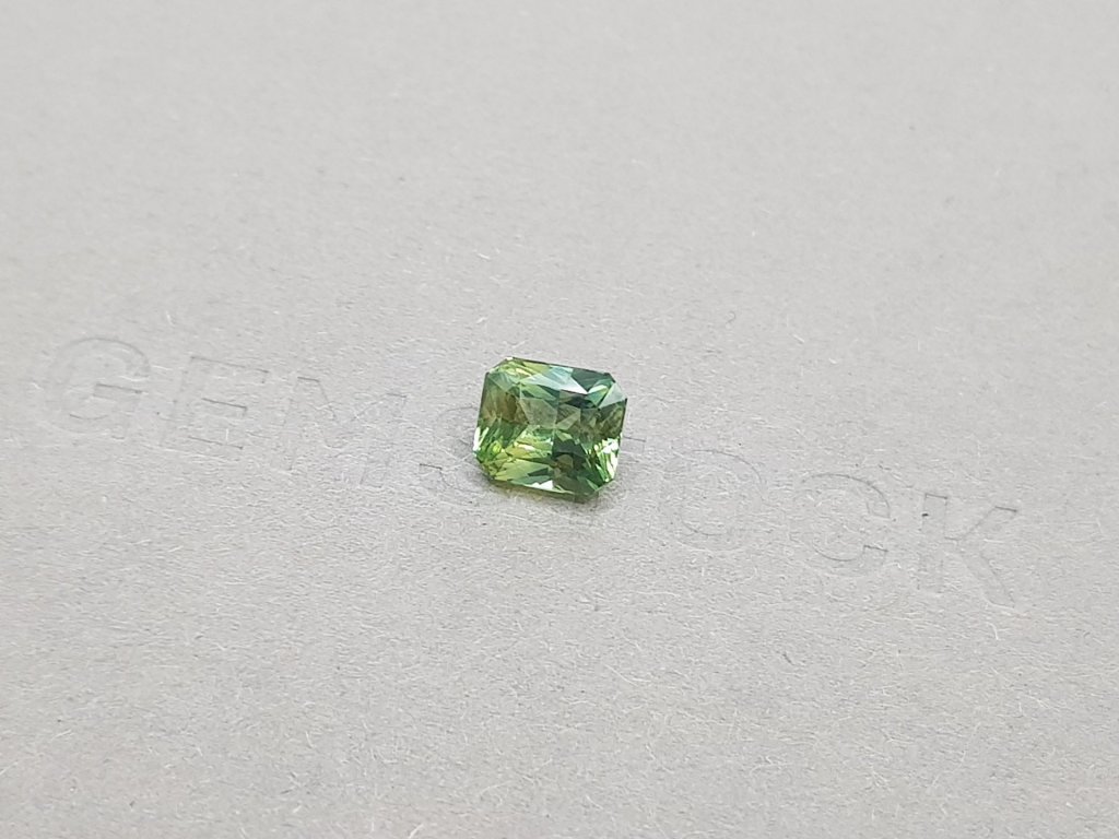 Parti color sapphire from Madagascar 2.03 ct, untreated Image №3