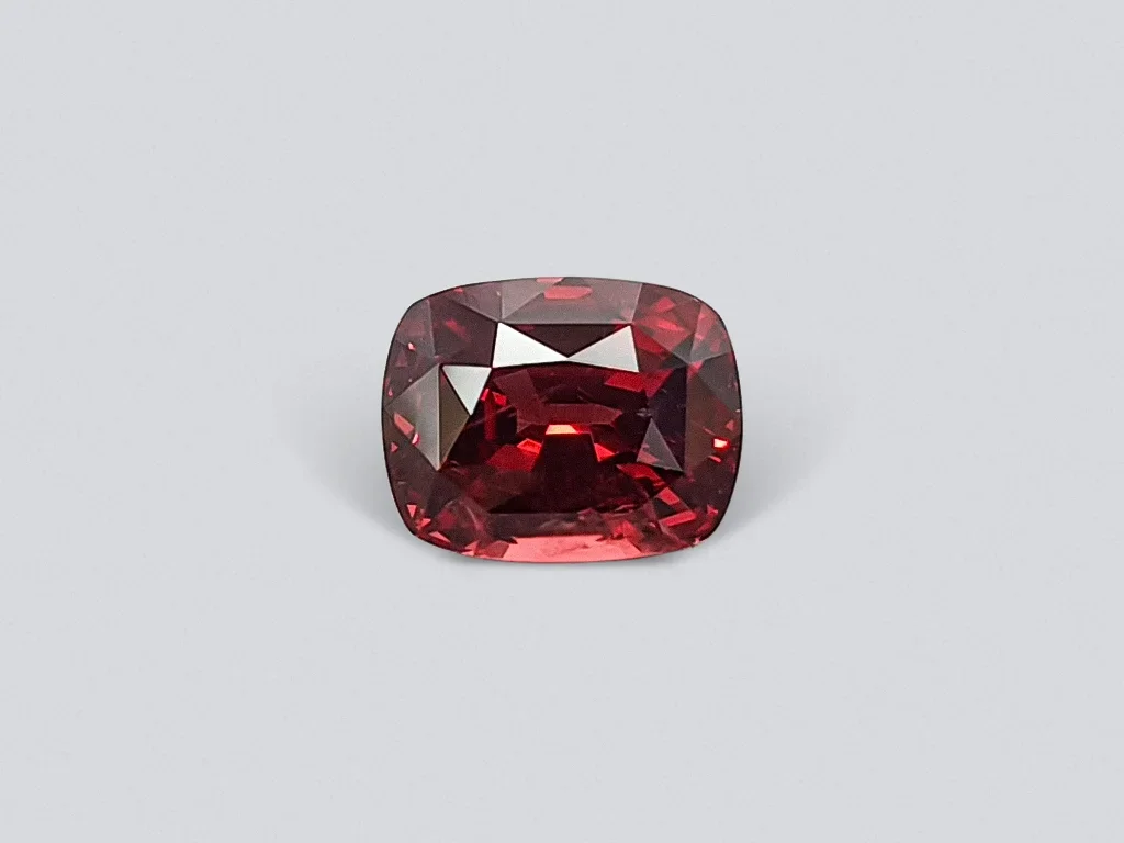 Vivid red spinel 2.64 carats in cushion cut, Tanzania Image №1
