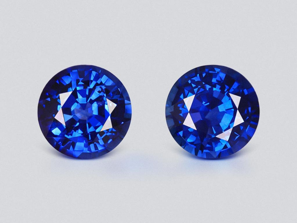 Paire de saphirs bleus taille cercle bleu royal 4,42 carats, Sri Lanka Image №1