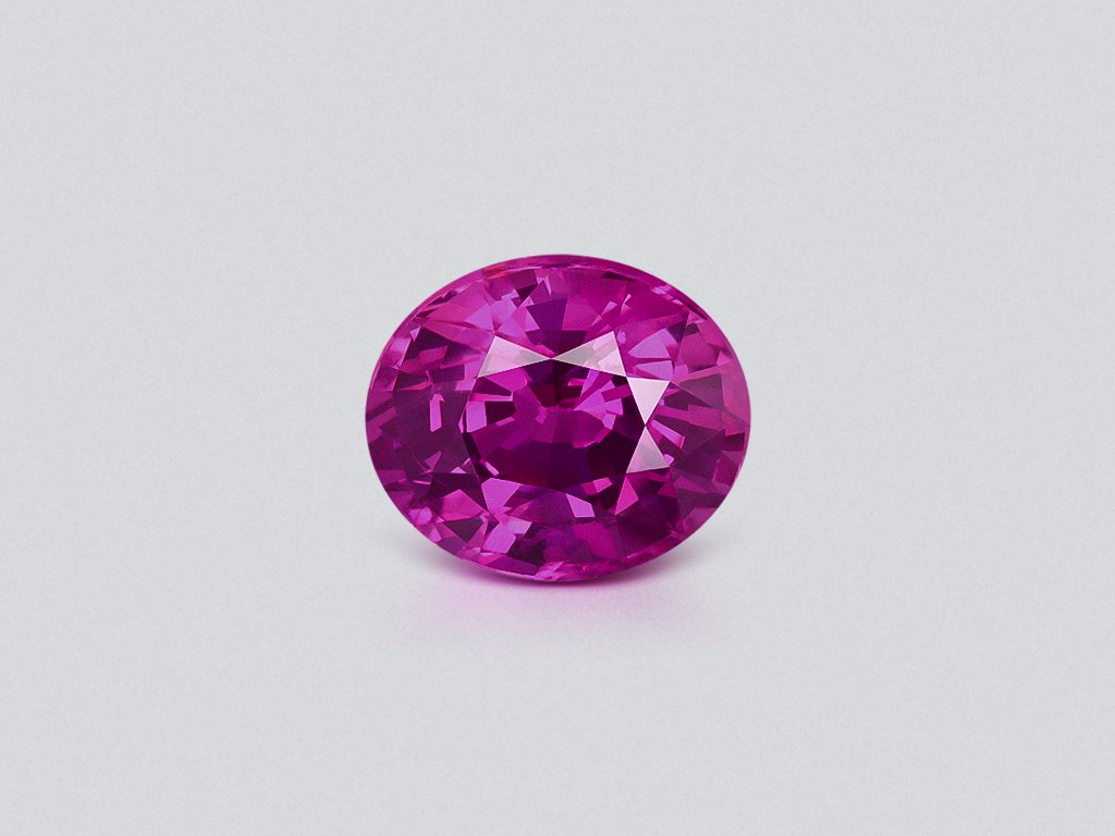 Saphir rose vif taille ovale non chauffé 1,55 ct Sri Lanka Image №1