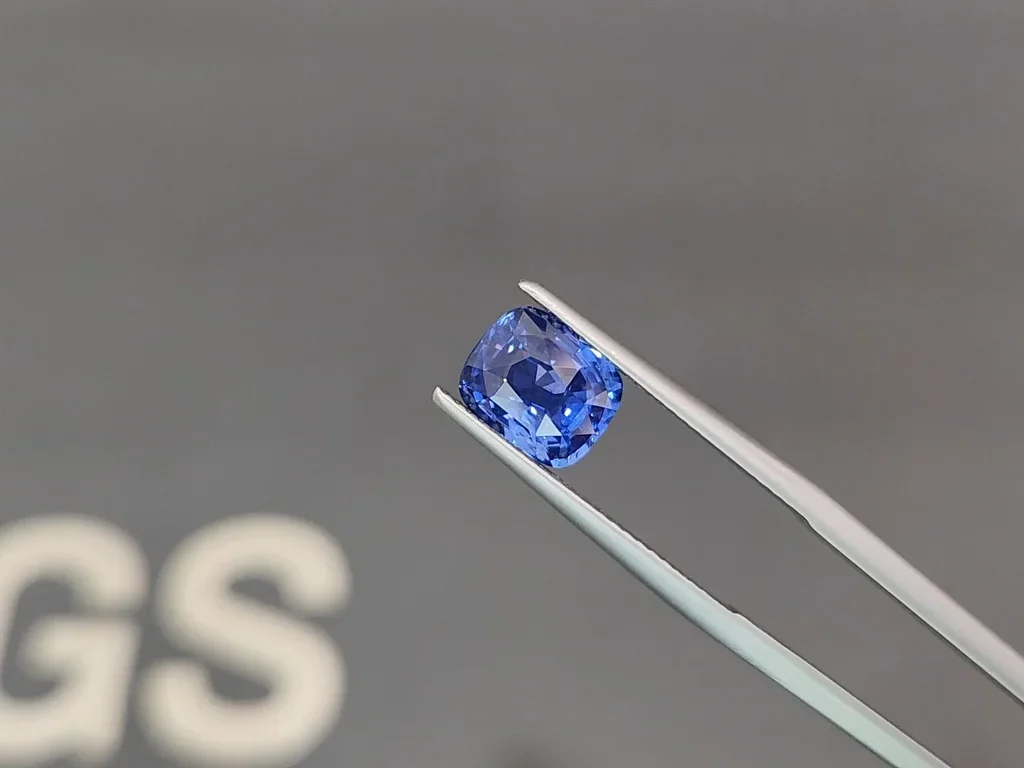 Zafiro azul de talla cojín de 3,04 quilates, Sri Lanka Image №3