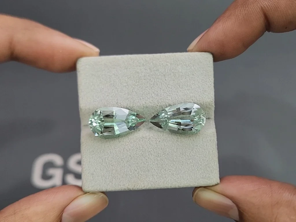 Paar birnenförmig geschliffene aquamarine 10,99 karat, Mosambik Image №4