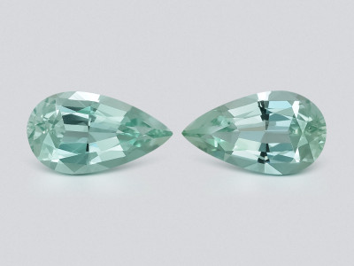 Paar birnenförmig geschliffene aquamarine 10,99 karat, Mosambik photo
