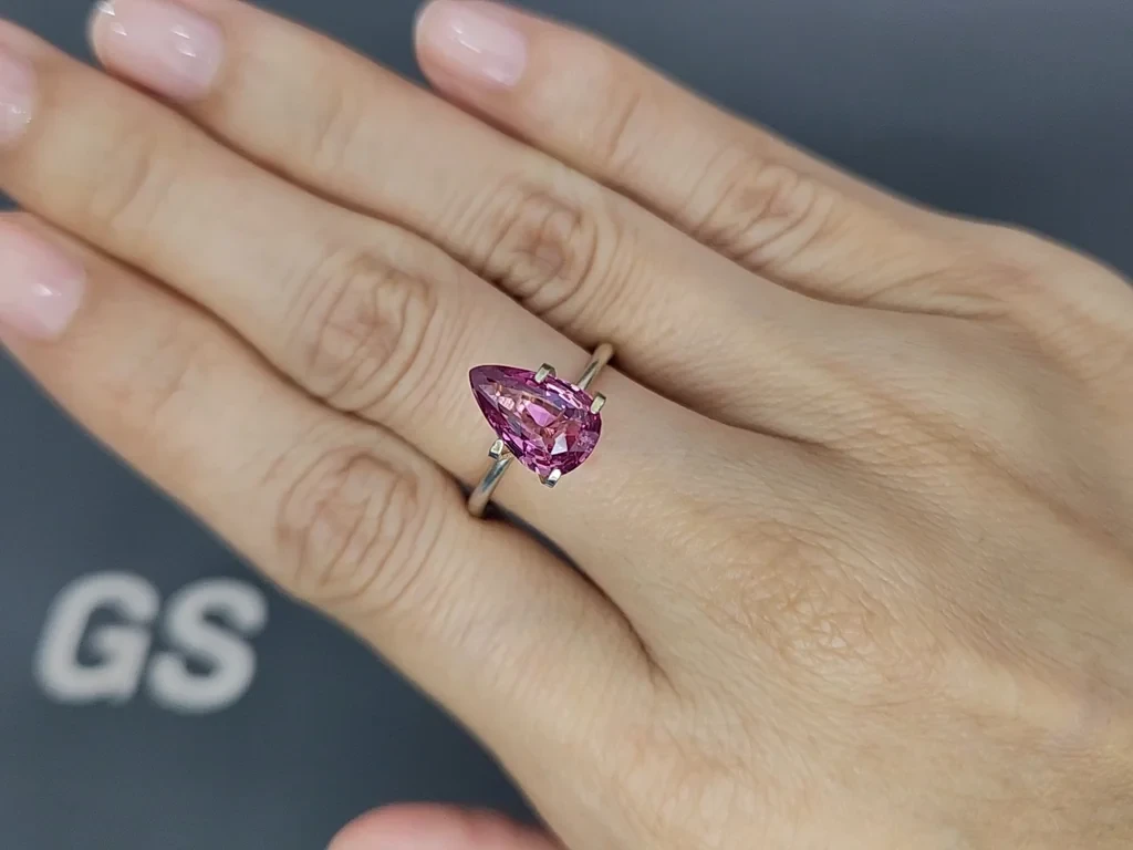 Unheated sapphire Padparadscha pear cut  2.51 carats, Sri Lanka  Image №5