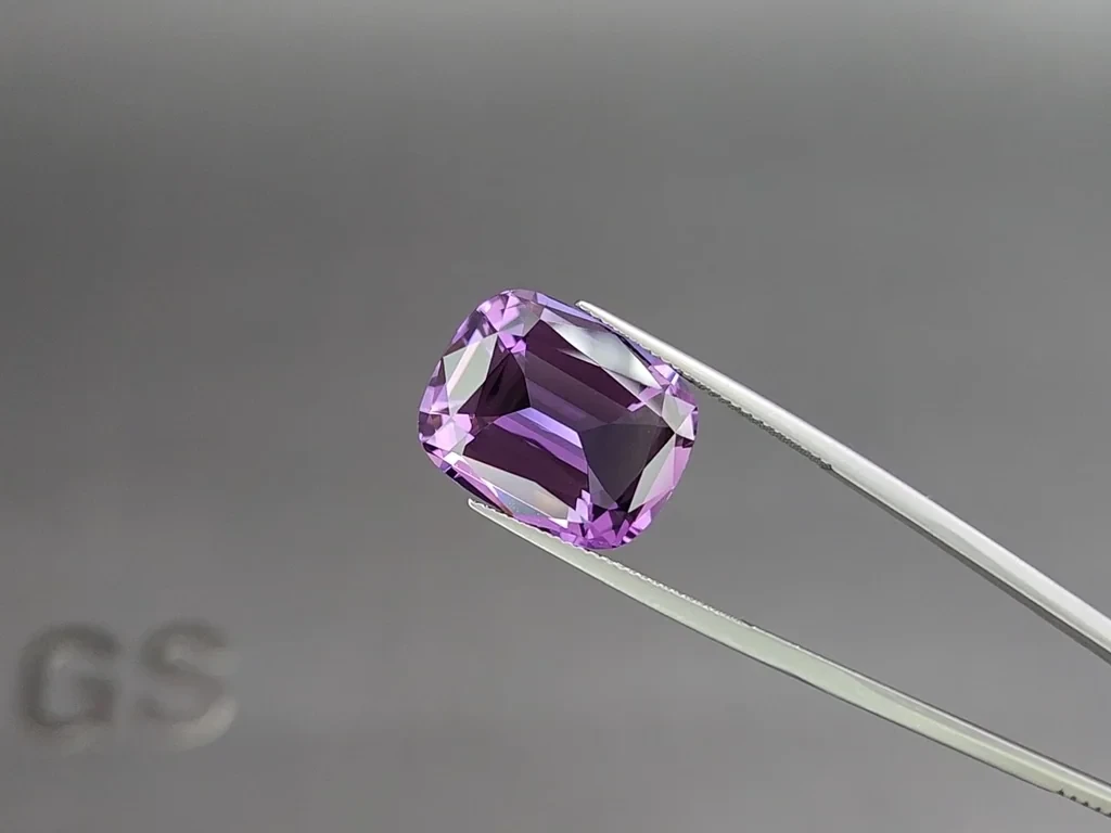 Amethyst precision cushion cut  13.11 carats, Brazil Image №3