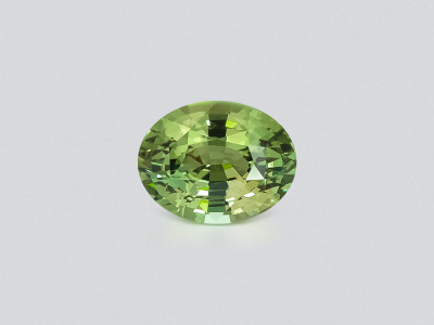 Vanadium bearing chrysoberyl oval cut 2.13 carats, Sri Lanka photo