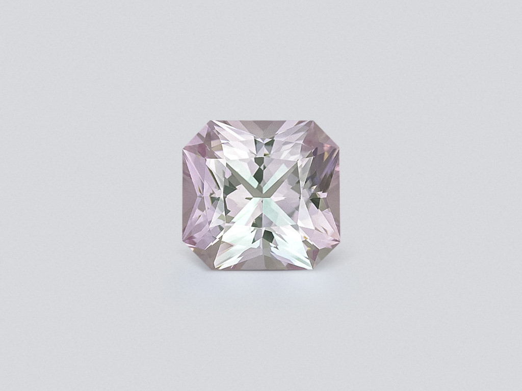 Large kunzite radiant cut 31.27 carats, Pakistan Image №1