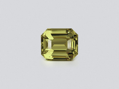 Yellow green chrysoberyl octagon cut 2.57carats, Sri Lanka photo