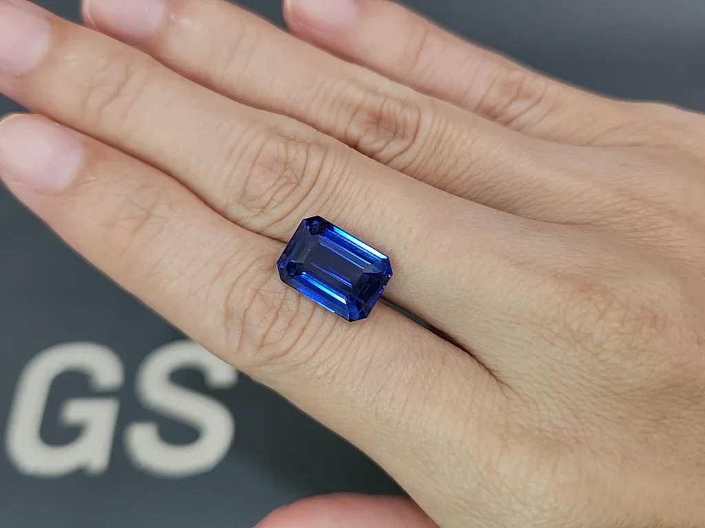 Grand saphir bleu royal taille octogonale 10,02 carats, Sri Lanka Image №2