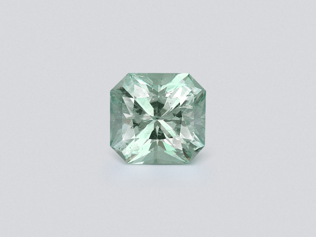 Large kunzite radiant cut 24.05 carats, Pakistan Image №1