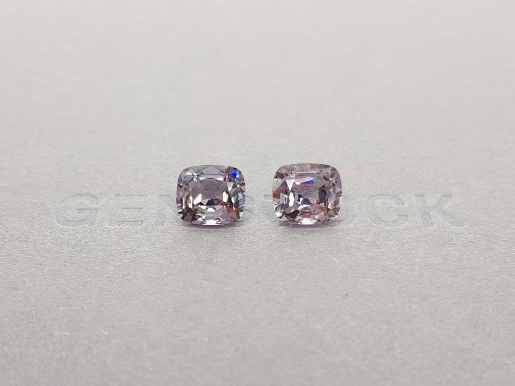 Pair of gray spinels 5.40 ct Burma Image №1