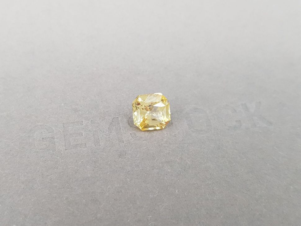 Unheated radiant-cut yellow sapphire 2.54 ct, Sri Lanka Image №2