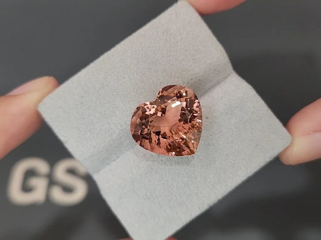 Orangefarbener turmalin herzförmiger 14,29 karat, Afrika Image №4