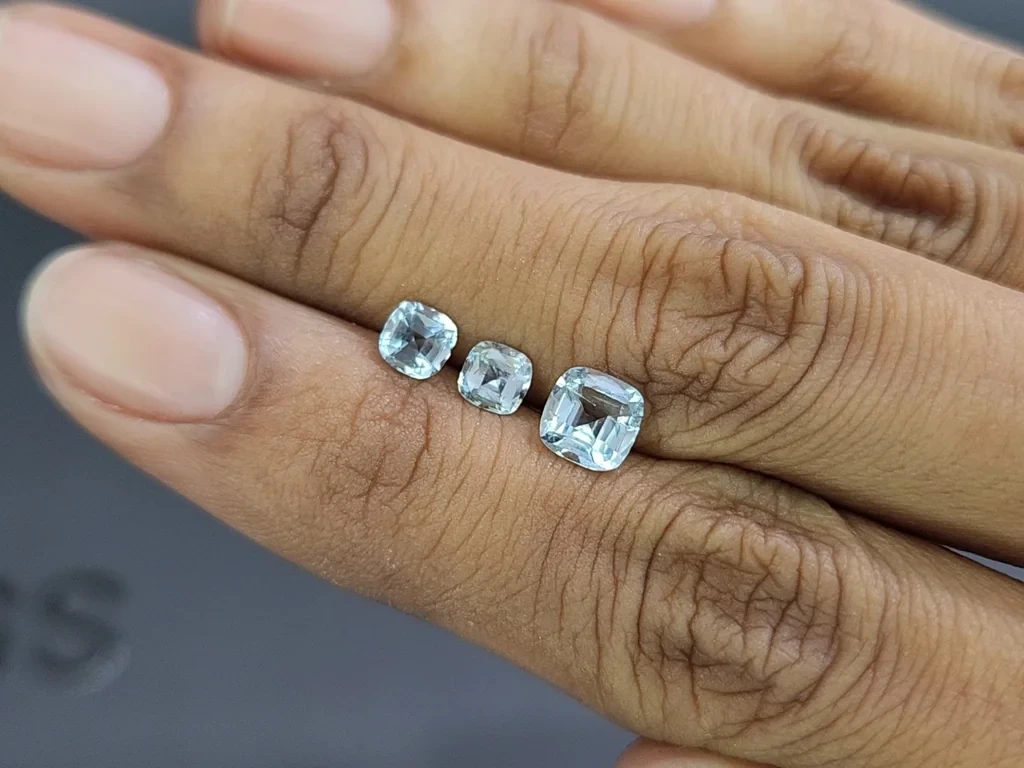 Set aus kissenförmigen aquamarinen 1,48 karat, Madagaskar Image №2
