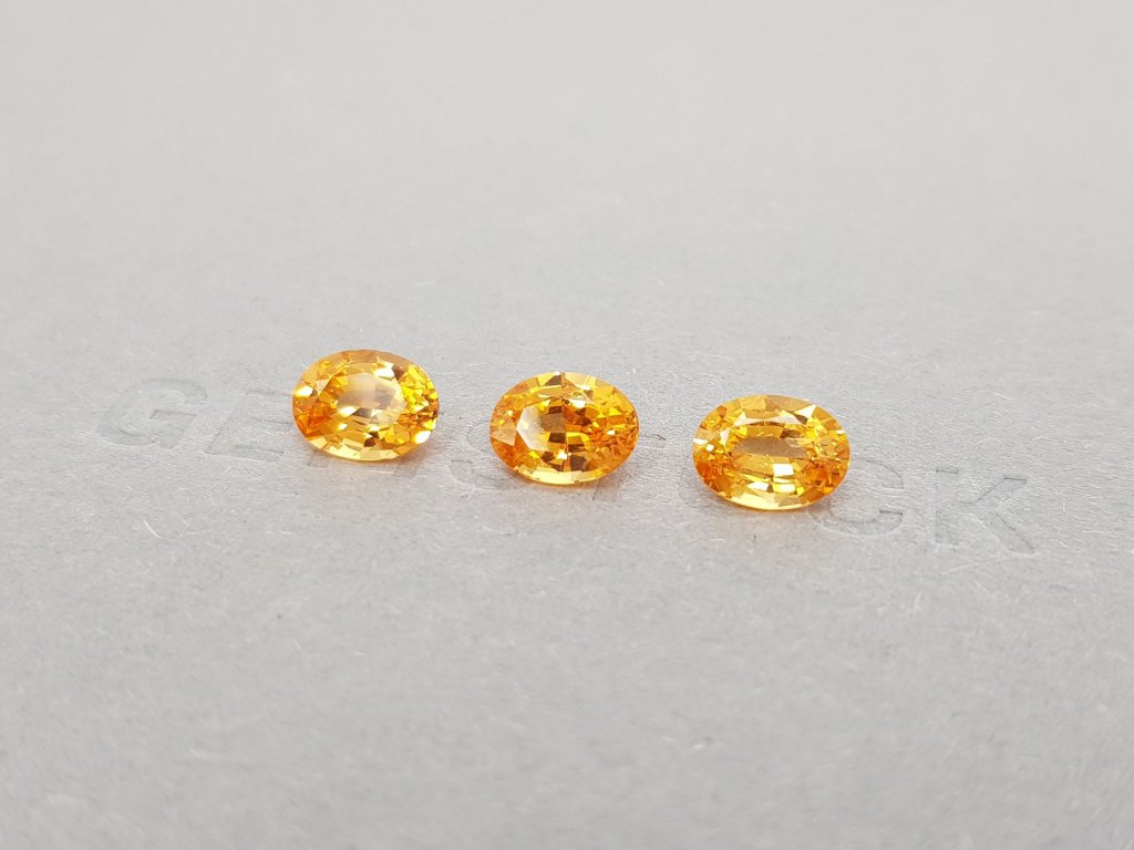 Set of three oval cut spessartines 4.68 carats Image №3
