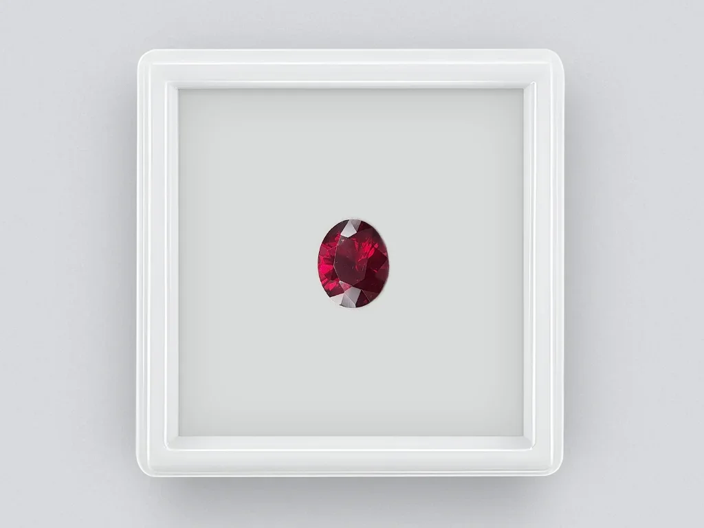 Oval cut rhodolite garnet 2.65 ct, Tanzania Image №1