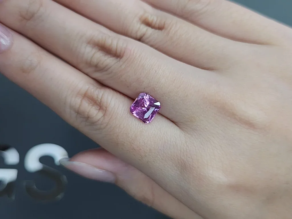 Unheated pink sapphire in radiant cut 2.60 carats, Sri Lanka Image №2
