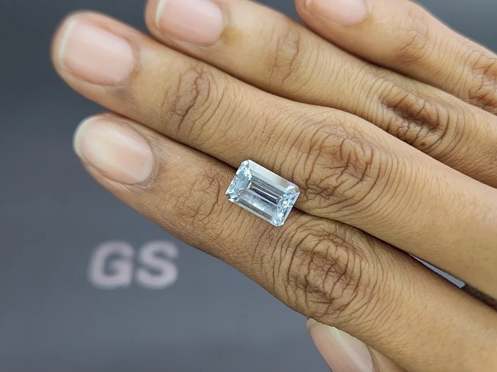 Aquamarine octagon cut 3.27 carats, Madagascar  Image №2