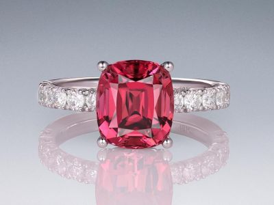 Ring with red-pink rubellite 3.42 carats and diamonds in 18-carat white gold photo