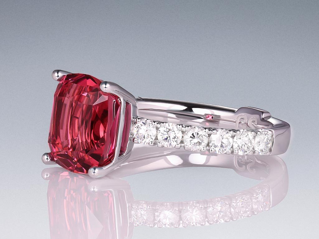 Ring with red-pink rubellite 3.42 carats and diamonds in 18-carat white gold Image №3