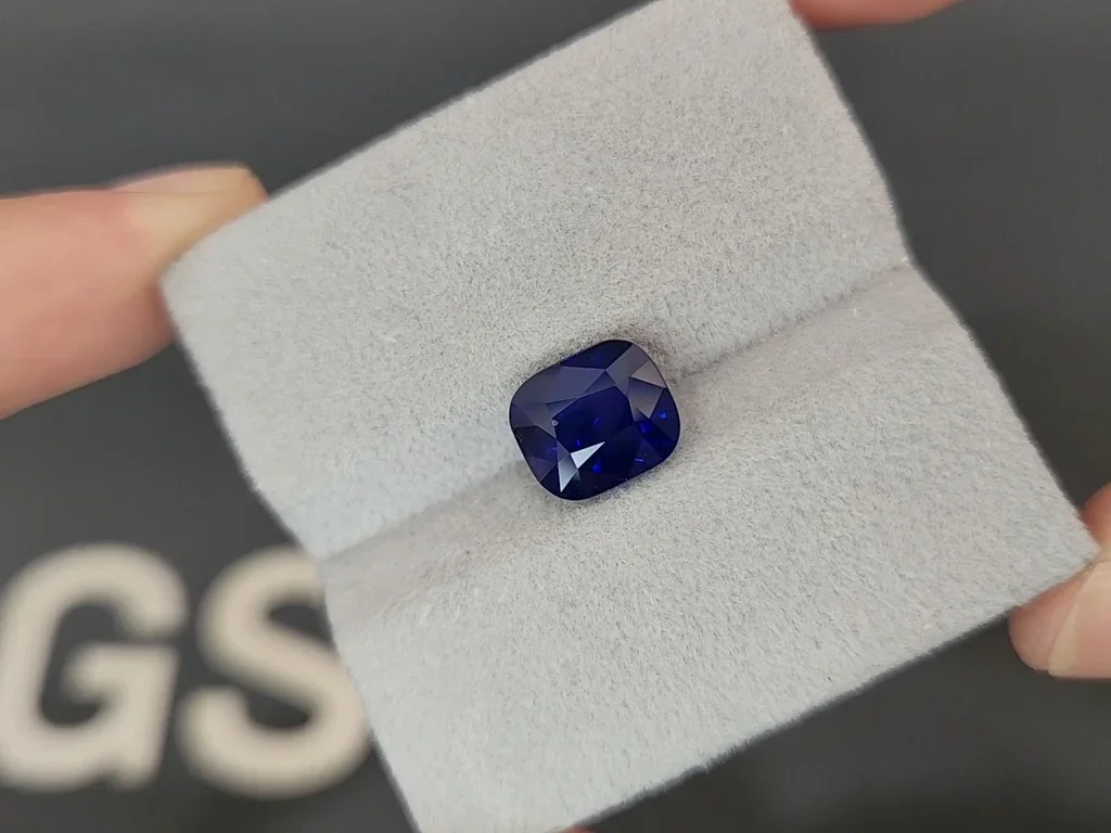 Zafiro azul de talla cojín de 4,06 quilates, Sri Lanka Image №4