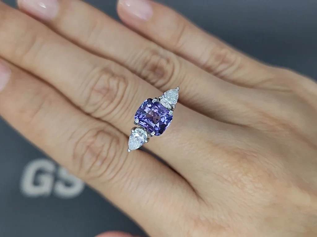 Unbehandelter violetter saphir kissenförmiger 2,21 karat, Sri Lanka Image №5