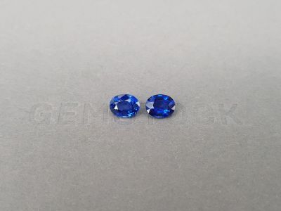 Pair of Royal blue oval cut sapphires 2.28 ct, Sri Lanka photo