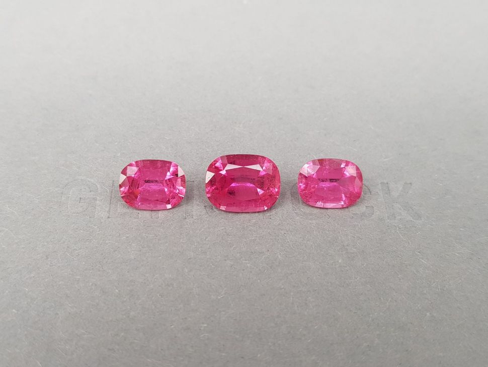 Hot pink rubellite set 6.28 ct in cushion cut Image №1